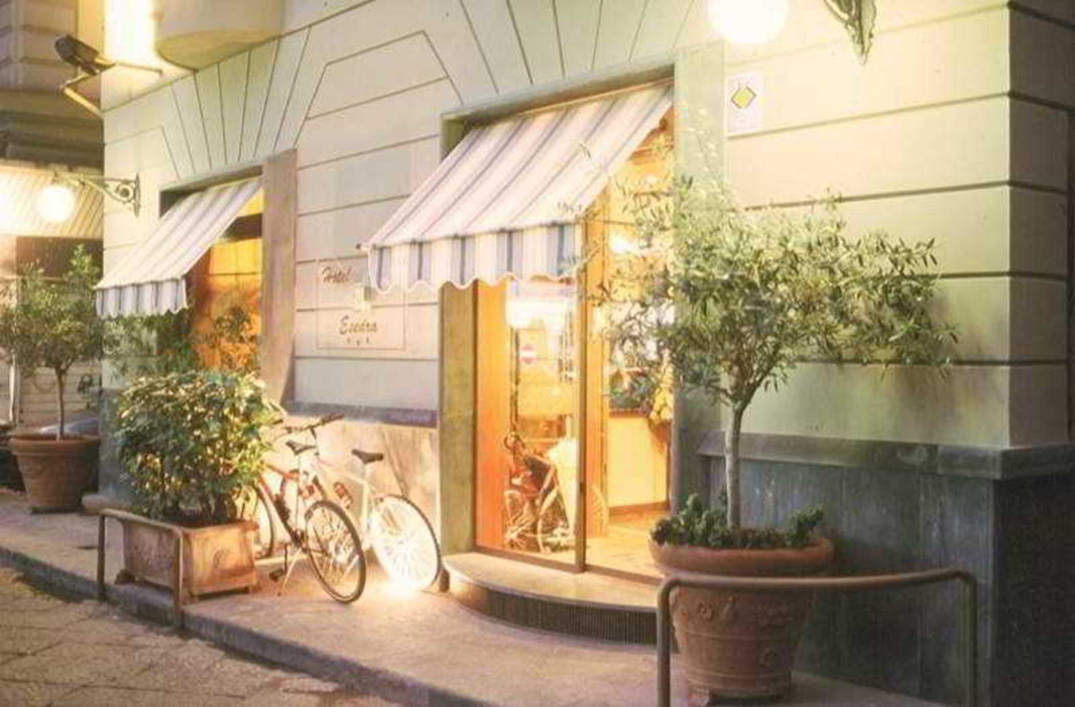 Hotel Suite Ares Naples Exterior photo