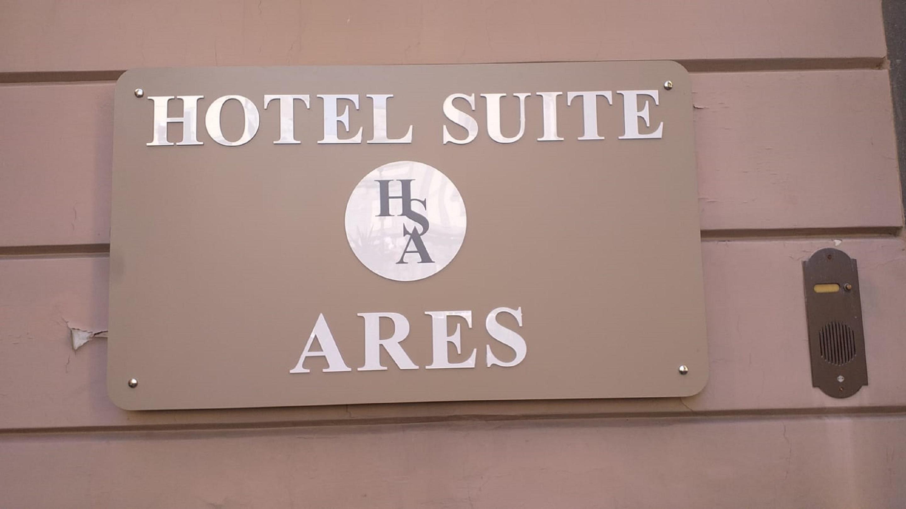 Hotel Suite Ares Naples Exterior photo