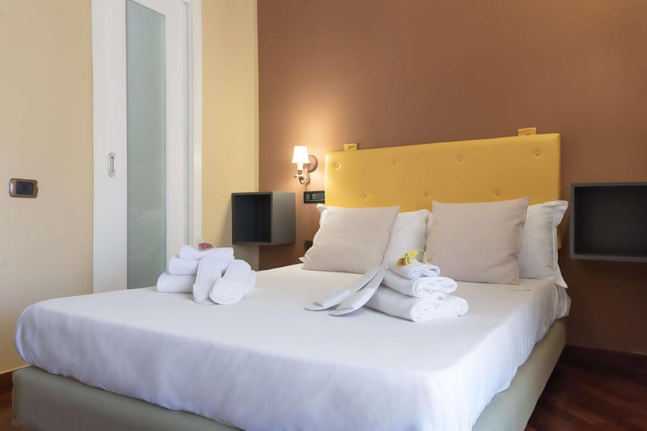Hotel Suite Ares Naples Exterior photo